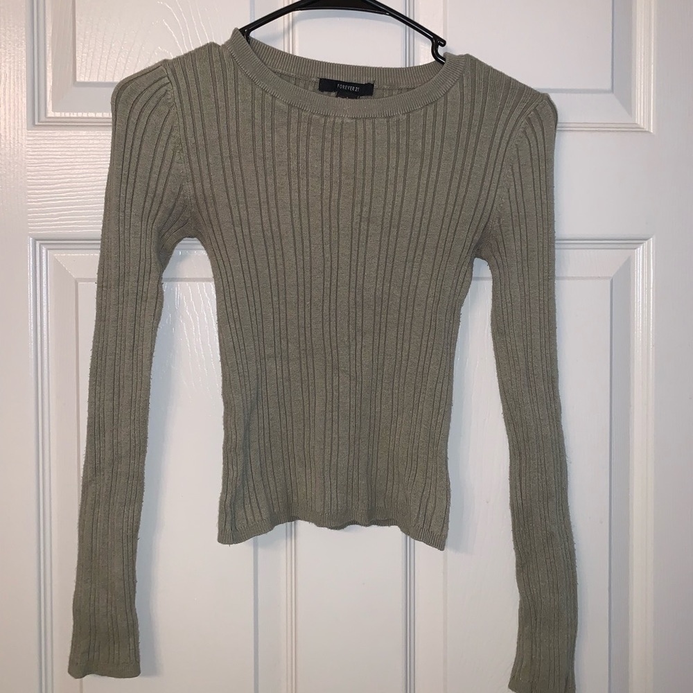 Brand: Forever 21, Size: Small (Tight fit, could be X-Small), Color(s): Green